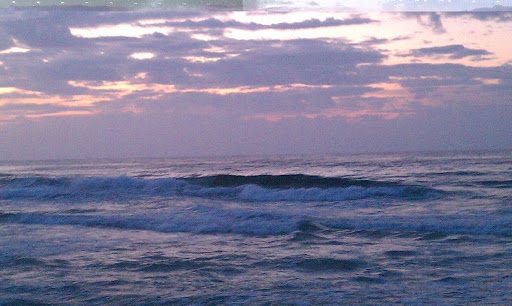 Thursday Sunrise Beach and Surf Report 03/29/12