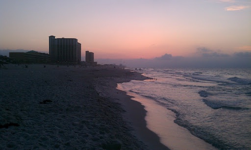 Monday Sunrise Beach and Surf Report 04/02/12