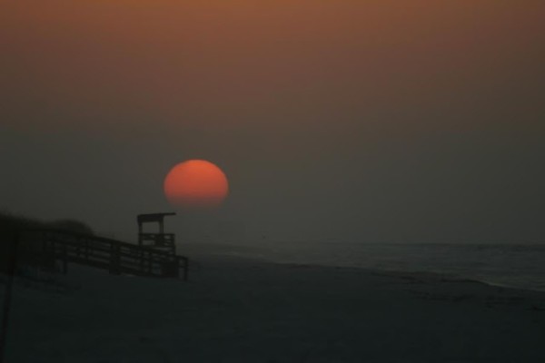 Sunday Sunrise Beach and Surf Report 04/15/12