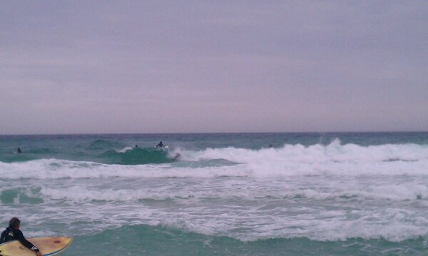 Tuesday Midday Beach and Surf Report 01/01/13