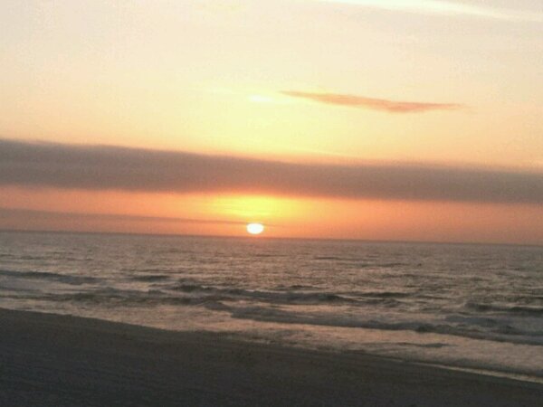 Saturday Sunrise Beach and Surf Report 01/12/13