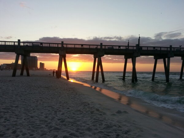 Monday Sunrise Beach and Surf Report 04/08/13