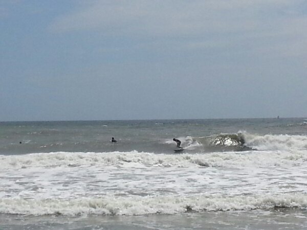 Tuesday Afternoon Beach and Surf Report 04/09/13