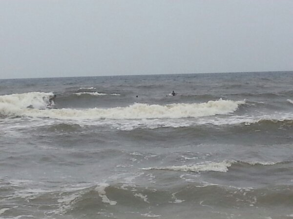 Friday Midday Beach and Surf Report 05/09/14