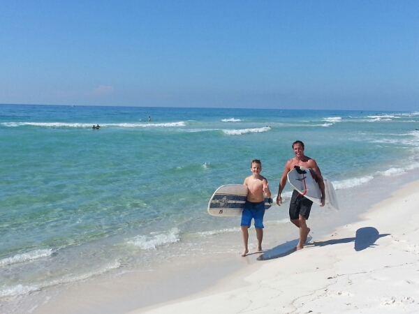 Saturday Midday Beach and Surf Report 10/11/14