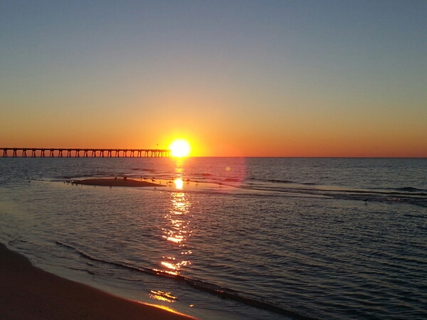 Monday Sunrise Beach and Surf Report 11/10/14