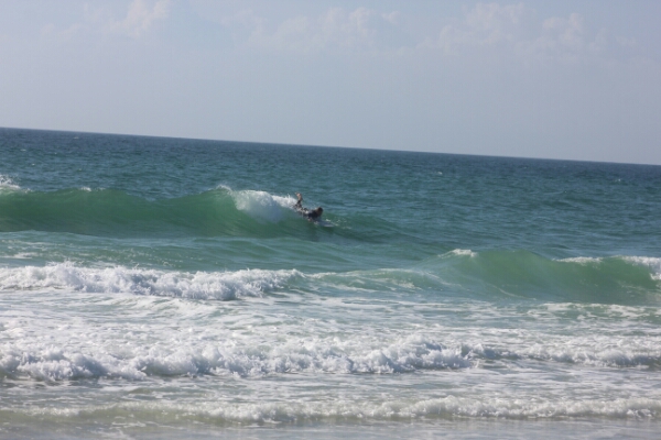 Friday Midday Beach and Surf Report 12/05/14