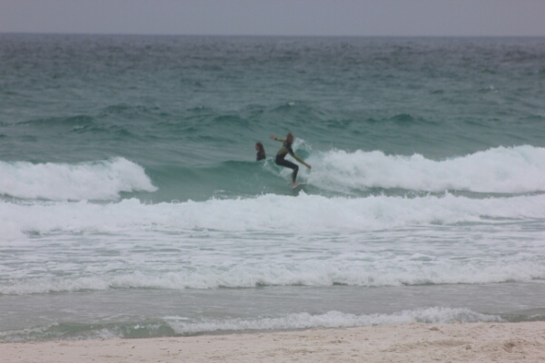 Friday Midday Beach and Surf Report 01/02/15