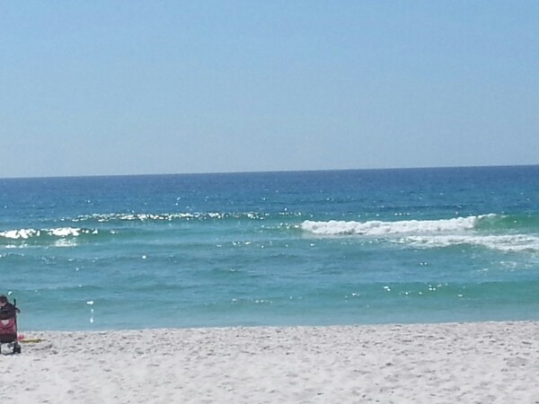 Wednesday Midday Beach and Surf Report 04/01/15