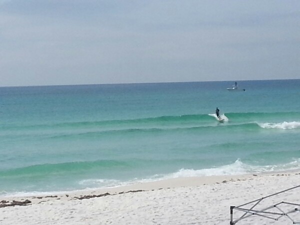 Saturday Midday Beach and Surf Report 04/11/15